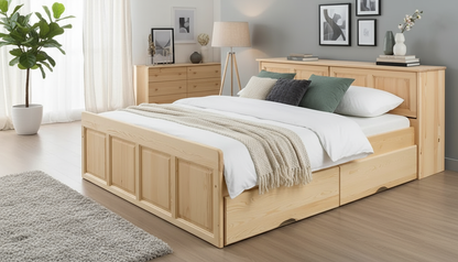 Дървено легло Титан в луксозна спалня